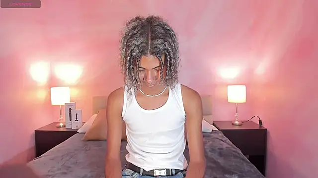 Maxim-Walker online show from December 13, 3:16 am