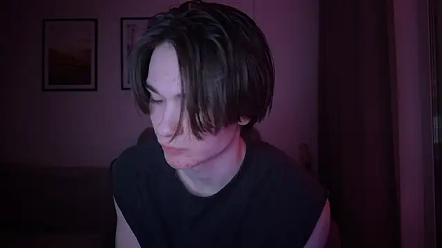 MarkusDean online show from December 3, 2:27 pm