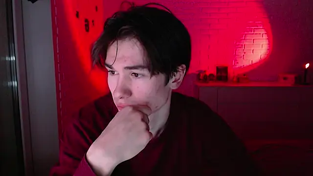 MarkusDean online show from March 1, 6:40 pm