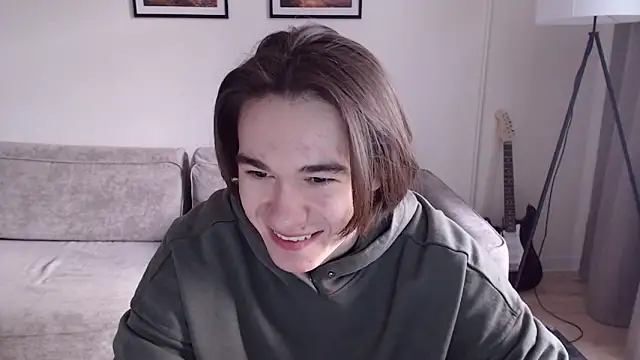 MarkusDean online show from March 18, 11:44 am