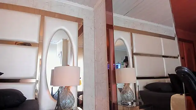 ALAN SANTHOS online show from April 9, 6:19 am