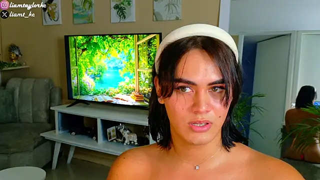 Liam Taylor online show from September 25, 11:02 pm