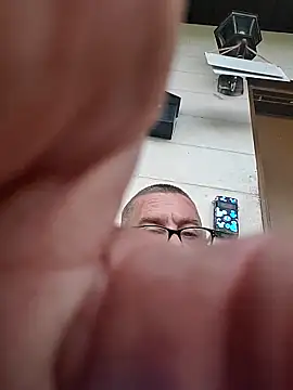 samnmike online show from April 27, 1:30 pm