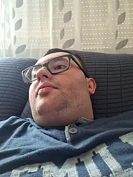 Javier bear online show from March 18, 2:28 pm