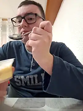 Javier bear online show from March 16, 10:09 pm