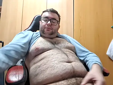 Javier bear online show from December 11, 10:48 am