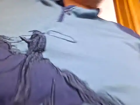 Javier bear online show from December 15, 10:15 pm