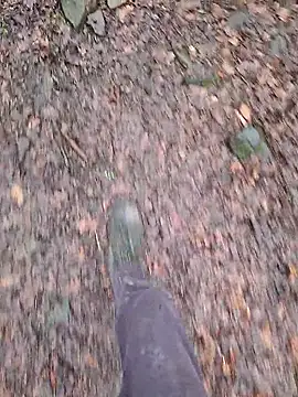 FreezingTie850 online show from March 10, 2:34 pm