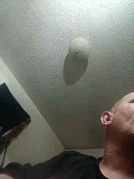 52hoverDavid online show from January 18, 12:23 am