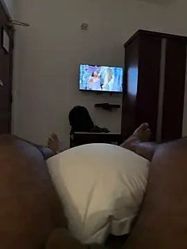 itsmeyourmilk online show from June 5, 9:53 pm