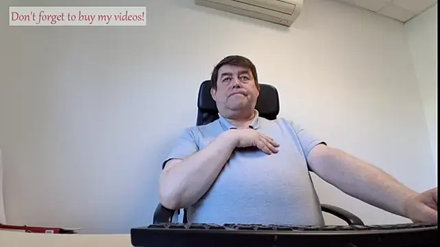 sympatrique online show from May 22, 2:44 pm