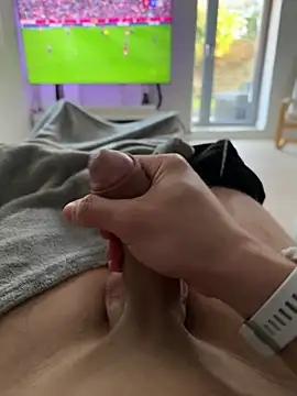 Siggidc2n online show from March 8, 4:05 pm