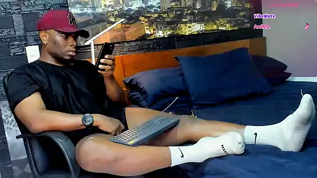 thomas santtos1 online show from March 12, 10:39 pm