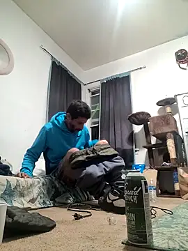 LongDickZee562 online show from November 4, 5:41 am