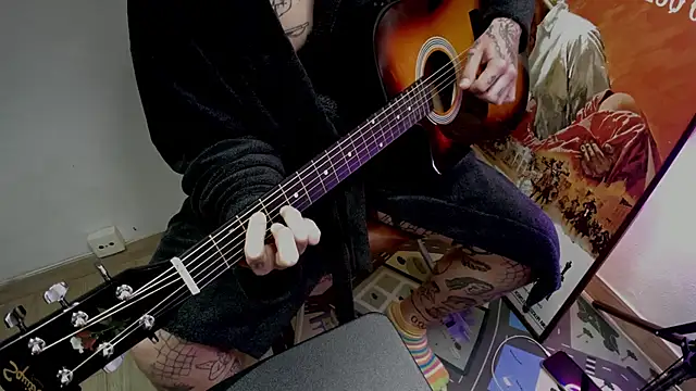 layneinchains online show from September 28, 9:18 am