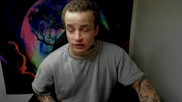 layneinchains online show from December 12, 6:25 am