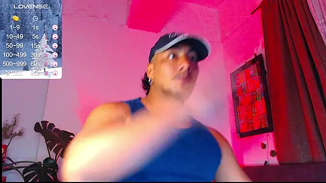 Snapshot of yosoy_enzo2020 chatting on December 24, 3:27 am yosoy enzo2020 online show from December 24, 3:27 am