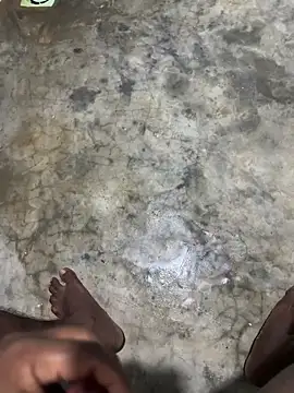 Snapshot of amil93sl chatting on October 7, 7:29 pm amil93sl online show from October 7, 7:29 pm