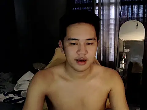 xgregor07 online show from December 3, 5:24 am