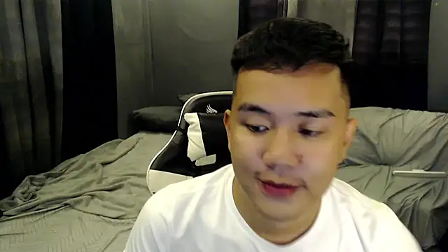 xgregor07 online show from September 25, 11:09 am