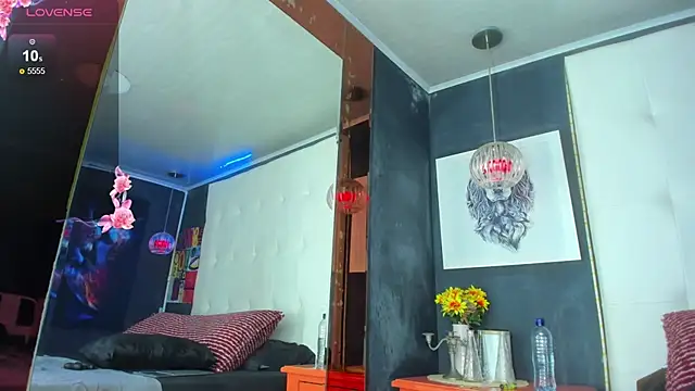 Snapshot of ElianFoxter chatting on September 29, 11:22 pm ElianFoxter online show from September 29, 11:22 pm
