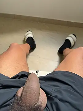 sendfer online show from December 19, 8:39 pm