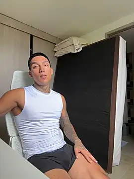 sendfer online show from February 16, 7:12 pm