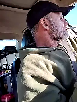 Stickybros2u online show from January 2, 6:23 pm