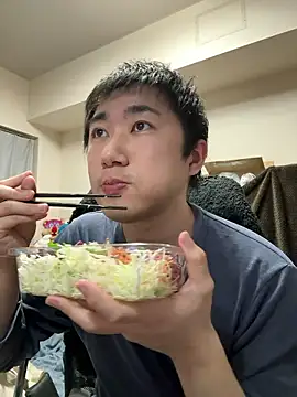 kentyken online show from April 12, 11:33 am