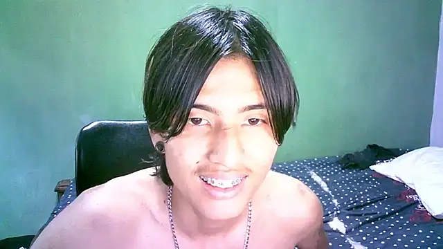 Luchitodiaz6969 online show from September 12, 6:30 pm