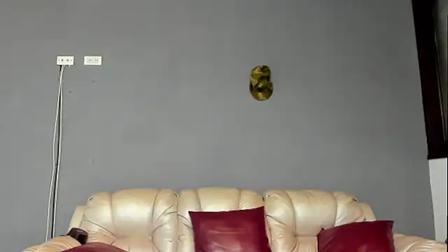 Snapshot of derekk_frostt chatting on March 17, 2:25 pm derekk frostt online show from March 17, 2:25 pm