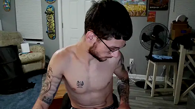 hungkubenski online show from November 13, 11:04 am