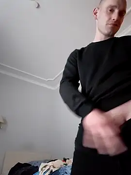 Bartzrl online show from September 15, 1:23 pm