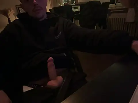 KendrickJiz online show from March 6, 9:56 pm