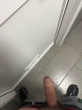  themask  online show from April 28, 8:02 pm