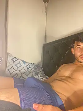 tom thick online show from December 6, 4:58 am