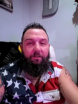 beardedbeasty86 online show from October 15, 3:36 am