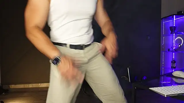 mattmasterss online show from May 25, 8:59 pm