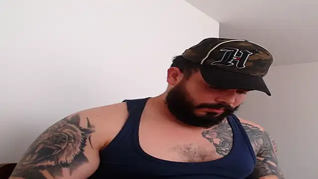 Snapshot of alexandergranda71 chatting on January 25, 4:46 pm alexandergranda71 online show from January 25, 4:46 pm