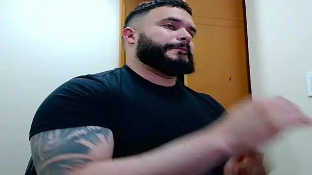 Snapshot of alexandergranda71 chatting on October 13, 11:00 pm alexandergranda71 online show from October 13, 11:00 pm