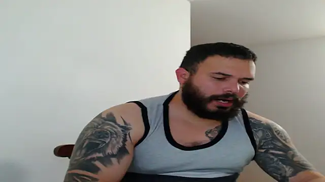 Snapshot of alexandergranda71 chatting on March 1, 2:23 pm alexandergranda71 online show from March 1, 2:23 pm