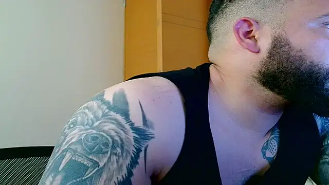 Snapshot of alexandergranda71 chatting on October 12, 6:02 pm alexandergranda71 online show from October 12, 6:02 pm