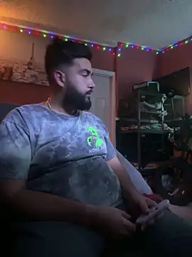 bigdickgio6923 online show from November 2, 6:39 am