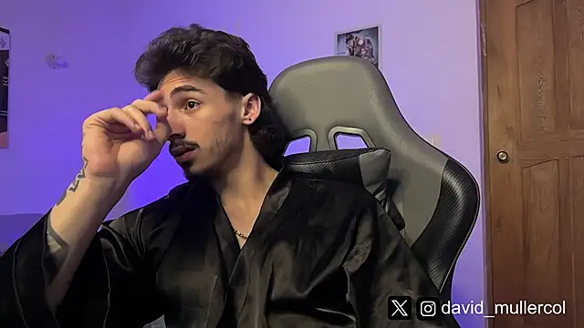 David Brown18 online show from February 26, 6:42 pm