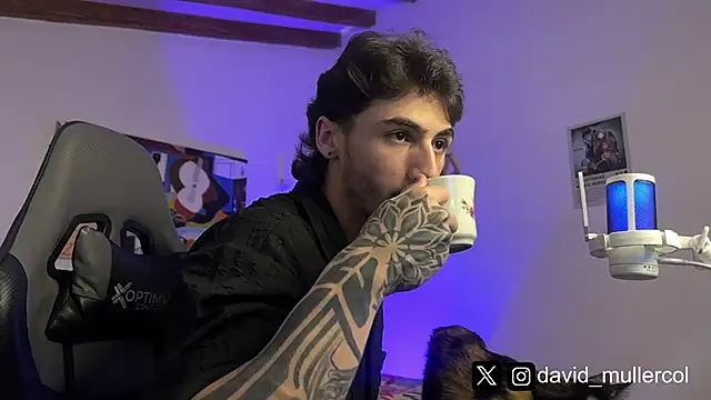 David Brown18 online show from March 9, 7:37 pm