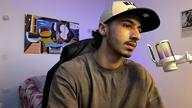 David Brown18 online show from March 7, 10:32 pm