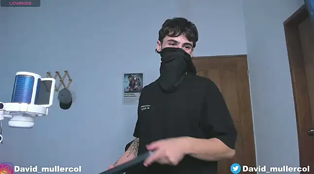 David Brown18 online show from December 20, 1:36 am