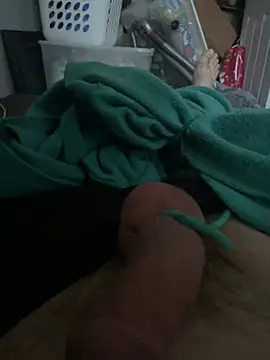 JustTylerr online show from June 3, 12:40 pm