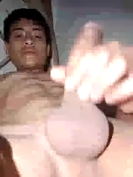 Snapshot of babydick211 chatting on March 9, 1:26 pm babydick211 online show from March 9, 1:26 pm
