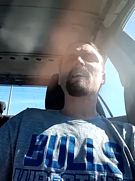 VitaminmanFL online show from December 4, 5:42 pm